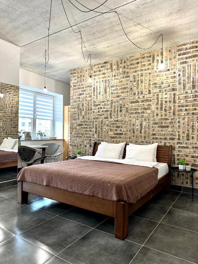 Designer Apartments In The City Center Рівне Екстер'єр фото